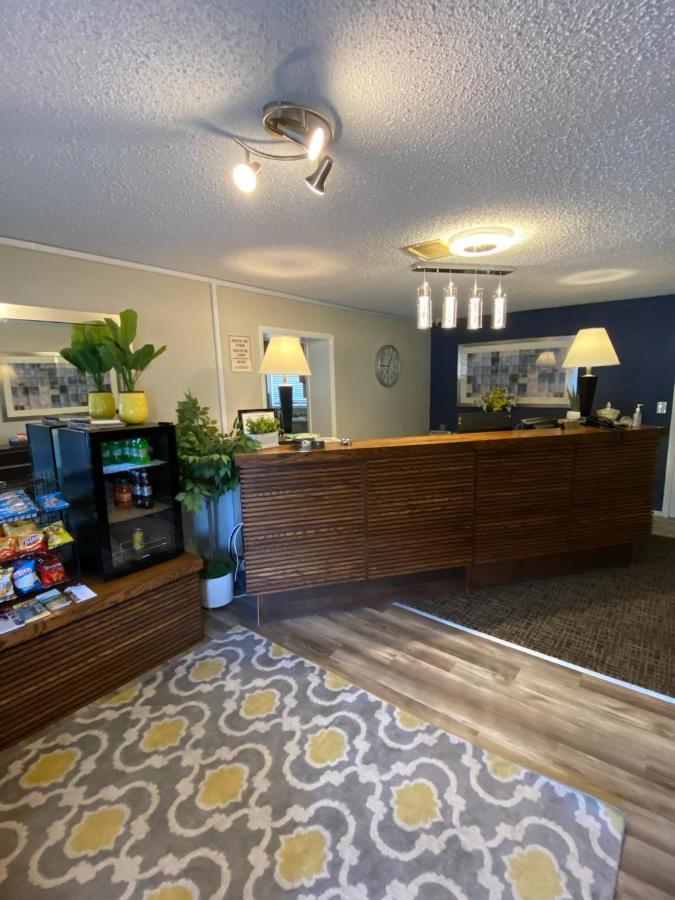 Andy Griffith Parkway Inn Mount Airy Extérieur photo