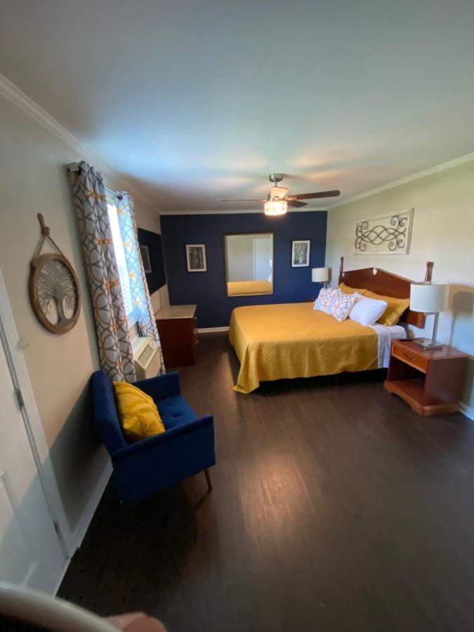 Andy Griffith Parkway Inn Mount Airy Extérieur photo